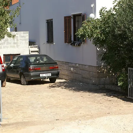 With A Parking Space Supetar, Brac - 2848