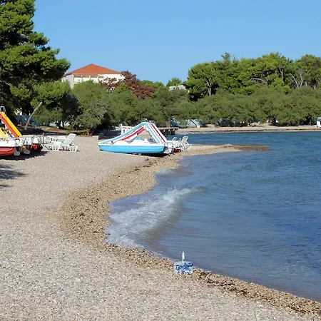 With A Parking Space Supetar, Brac - 2848 Апартаменты